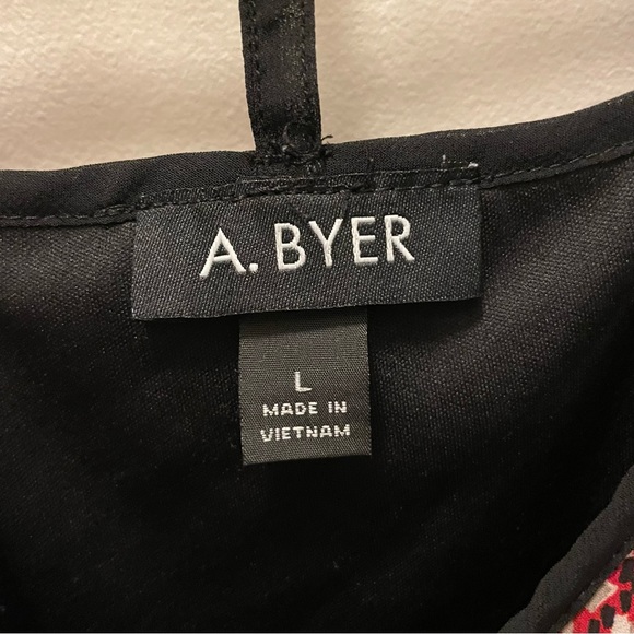 A. Byer - Red Print Tank Top - Women’s Large - Picture 3 of 3